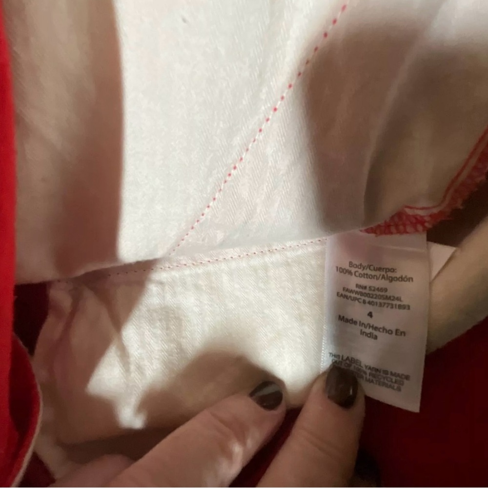 NWT Free Assembly Red 3” Inseam With Pockets Shorts Size 4 Hook N Eye Closure - Picture 8 of 10